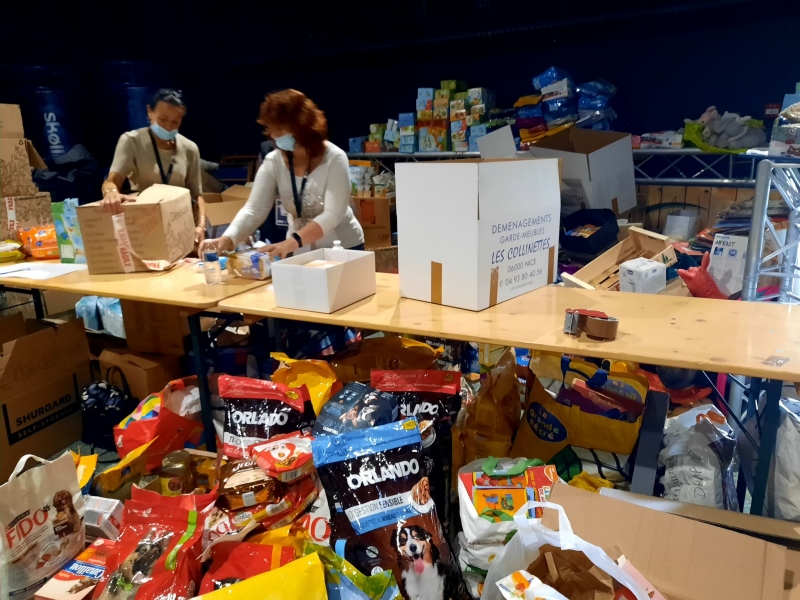 Les denr&Atilde;&copy;es pour les animaux font parti des demandes. 