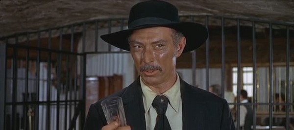 lee_van_cleef_dans_et_pour_quelques_dollars_de_plus_1965_c_massimo_dallamano_united_artists.jpg