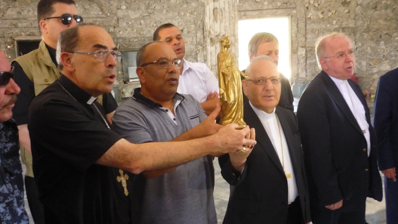 vierge_de_fourviere_deposee_dans_leglise_du_st_esprit_a_mossoul.jpg